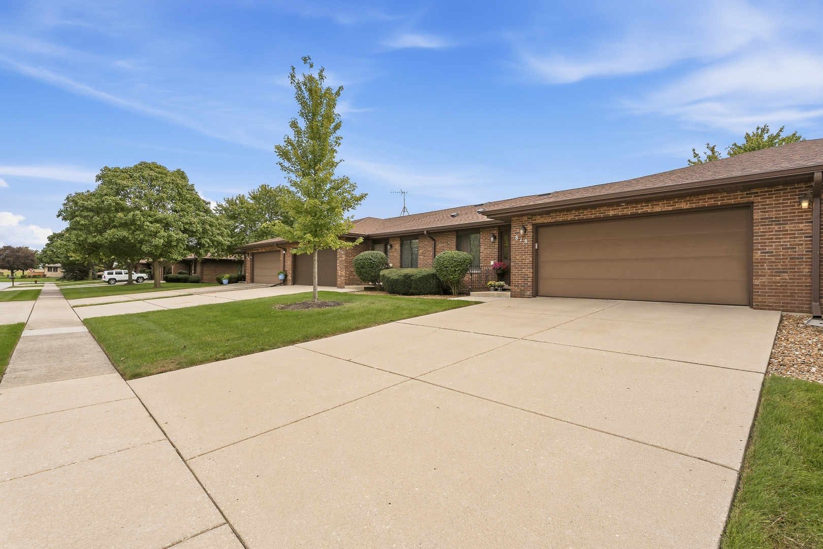 818 Shagbark Road New Lenox, IL 60451 - Photo 26 of 29 Gallery Image 26