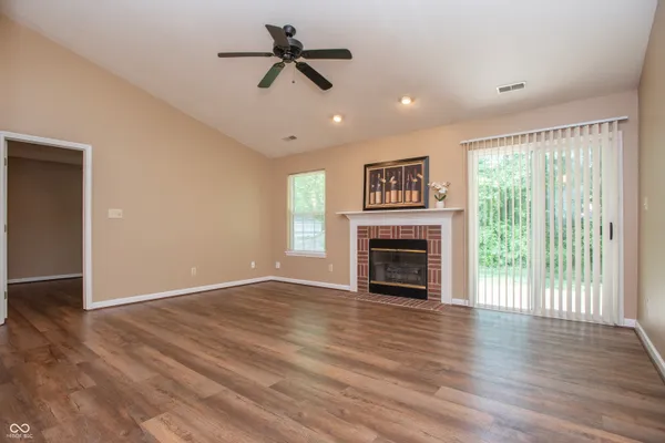 $2,200 | 11389 Songbird Lane, Fishers, IN 46038