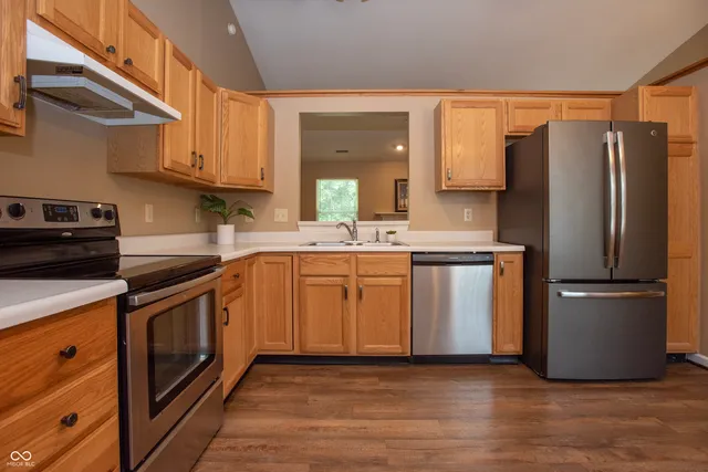 $2,200 | 11389 Songbird Lane, Fishers, IN 46038