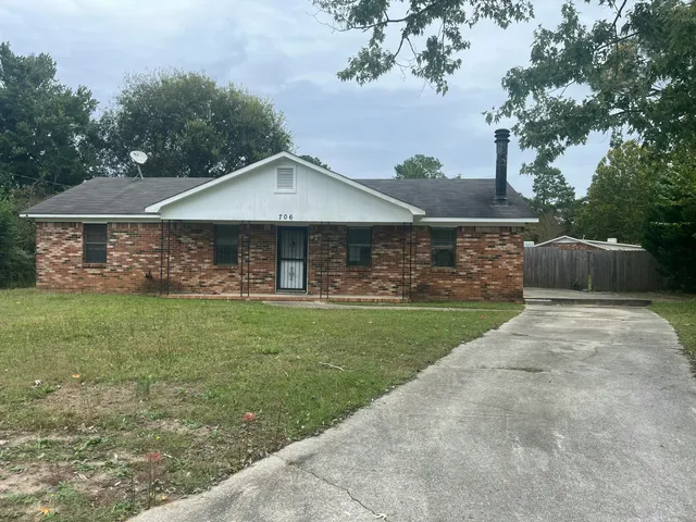 $1,400 | 706 Cottonwood Court, Grovetown, GA 30813