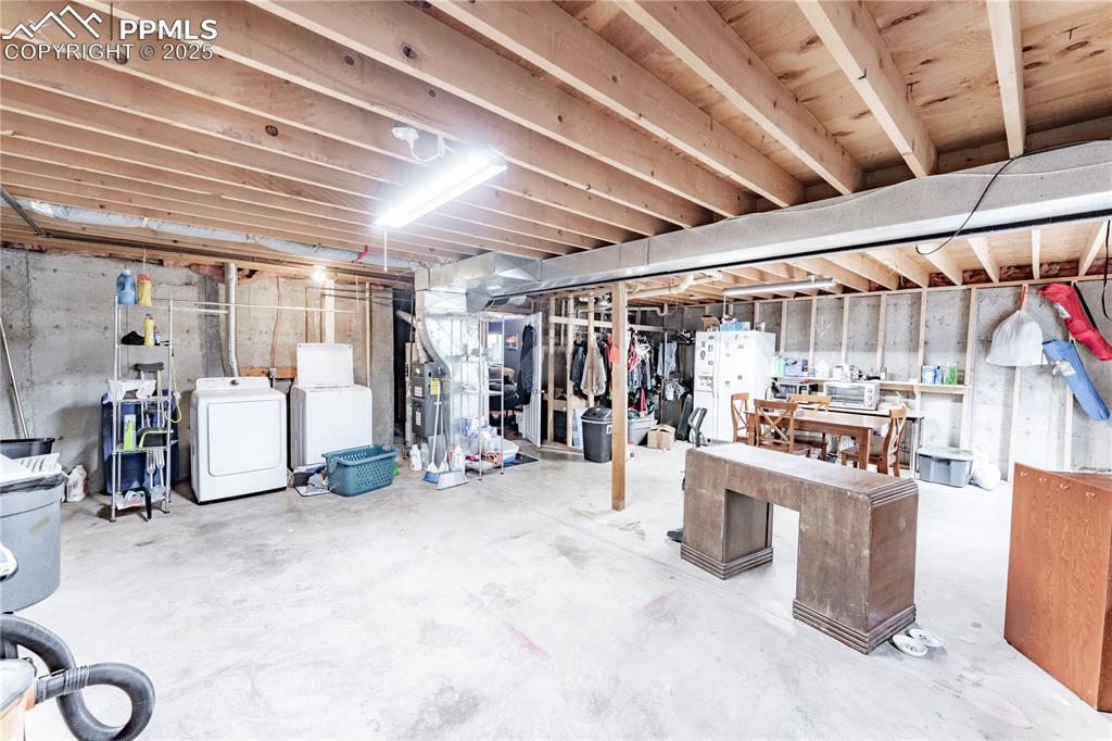 538 Blossom Field Road Fountain, CO 80817 - Photo 10 of 16 a view of a room with gym equipment