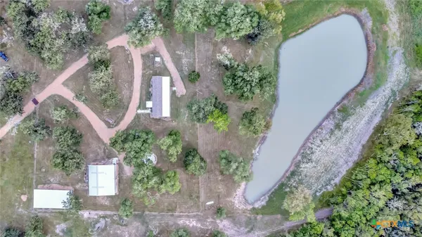 $2,100,000 | 2698 County Road 284, Edna, TX 77957