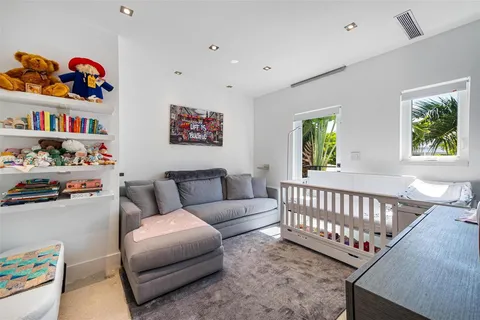 $1,895,000 | 1024 Lenox Avenue, Unit 8, Miami Beach, FL 33139
