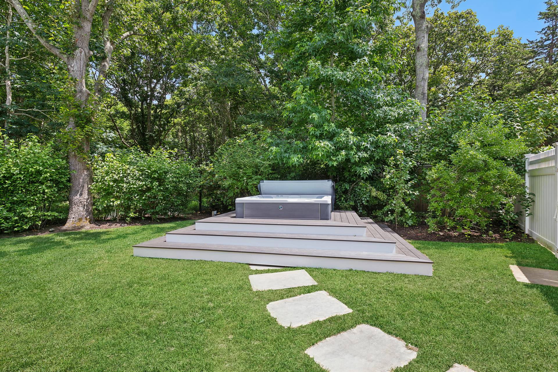 47 Tansey Lane Bridgehampton, NY 11932 - Photo 27 of 28 a view of garden with trees