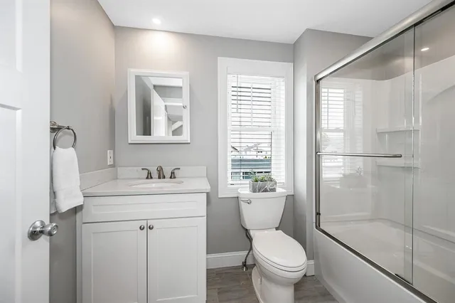 $4,800 | 352 Portsmouth Avenue, Seabrook, NH 03874