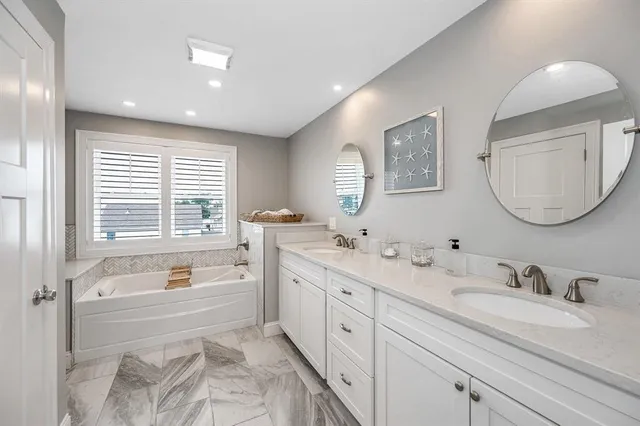 $4,800 | 352 Portsmouth Avenue, Seabrook, NH 03874