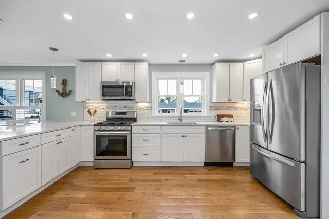 $4,800 | 352 Portsmouth Avenue, Seabrook, NH 03874