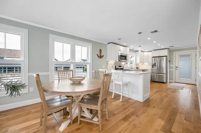 $4,800 | 352 Portsmouth Avenue, Seabrook, NH 03874