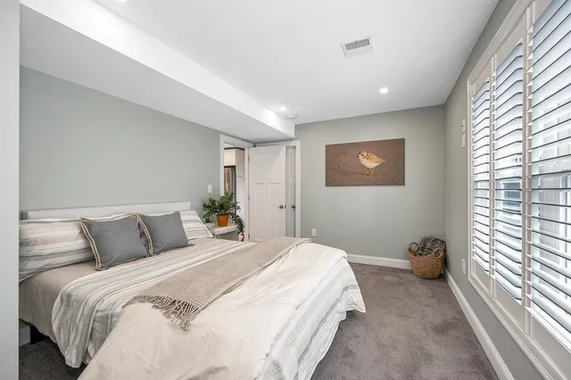 $4,800 | 352 Portsmouth Avenue, Seabrook, NH 03874