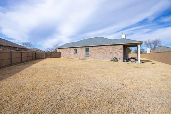 $2,380 | 1401 Nicholas Lane, Little Elm, TX 75068