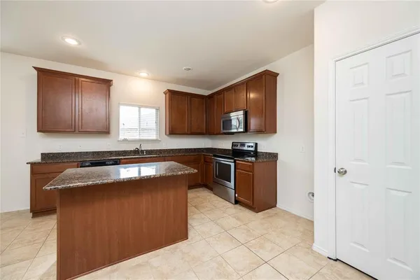 $2,380 | 1401 Nicholas Lane, Little Elm, TX 75068