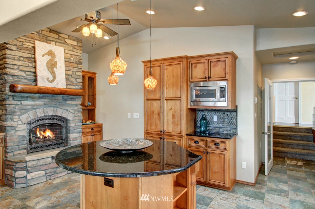 2009 Vernon Road Lake Stevens, WA 98258 - Photo 6 of 23