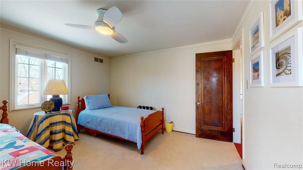 1146 Yorkshire Road Grosse Pointe Park, MI 48230 - Photo 31 of 39