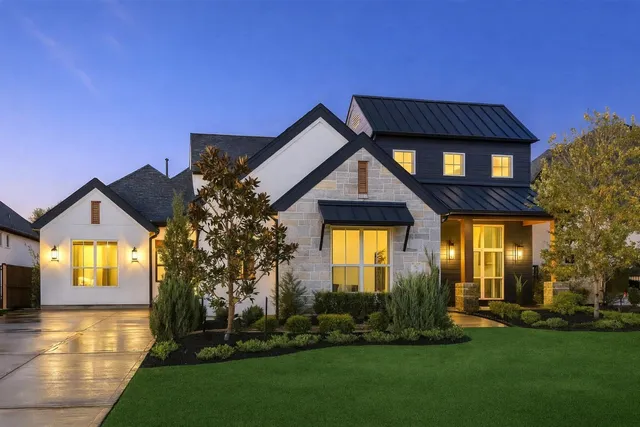 $998,900 | 5217 Liberty Cove Drive, Spring, TX 77386