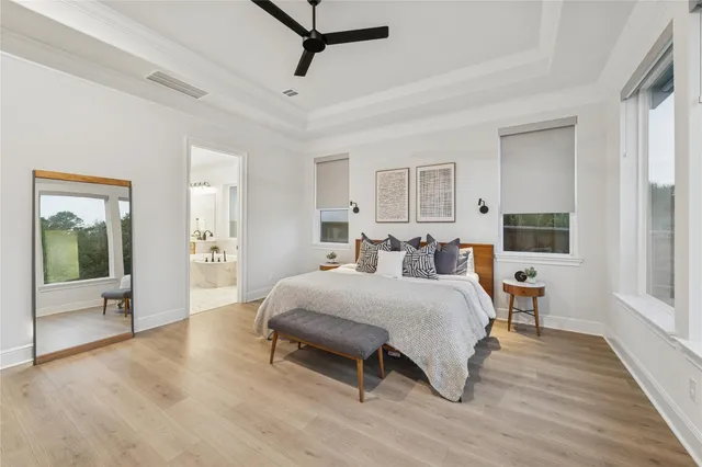 $998,900 | 5217 Liberty Cove Drive, Spring, TX 77386