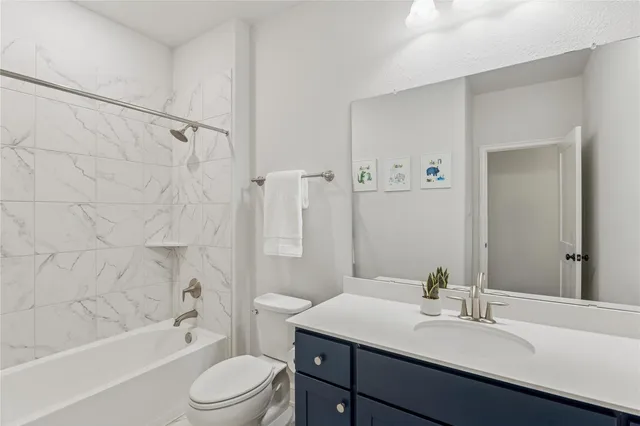 $998,900 | 5217 Liberty Cove Drive, Spring, TX 77386