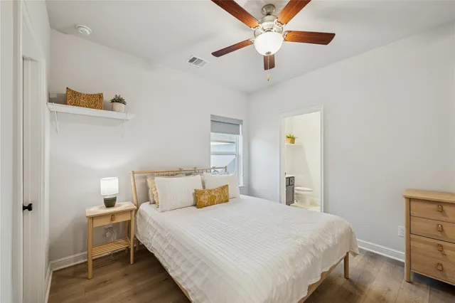 $998,900 | 5217 Liberty Cove Drive, Spring, TX 77386