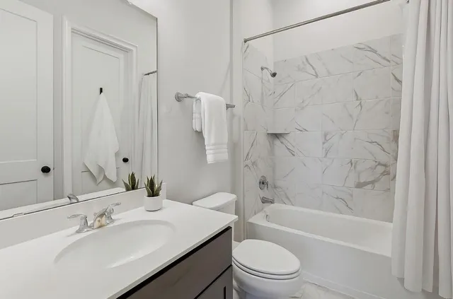 $998,900 | 5217 Liberty Cove Drive, Spring, TX 77386