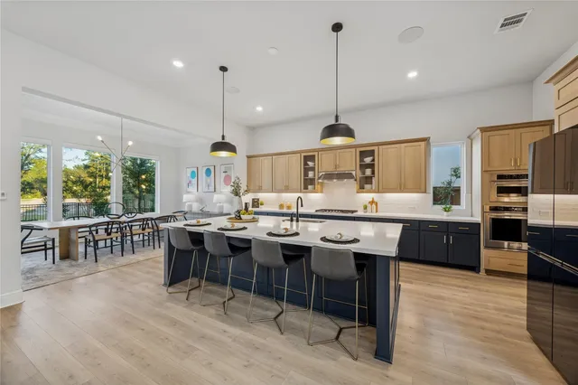 $998,900 | 5217 Liberty Cove Drive, Spring, TX 77386