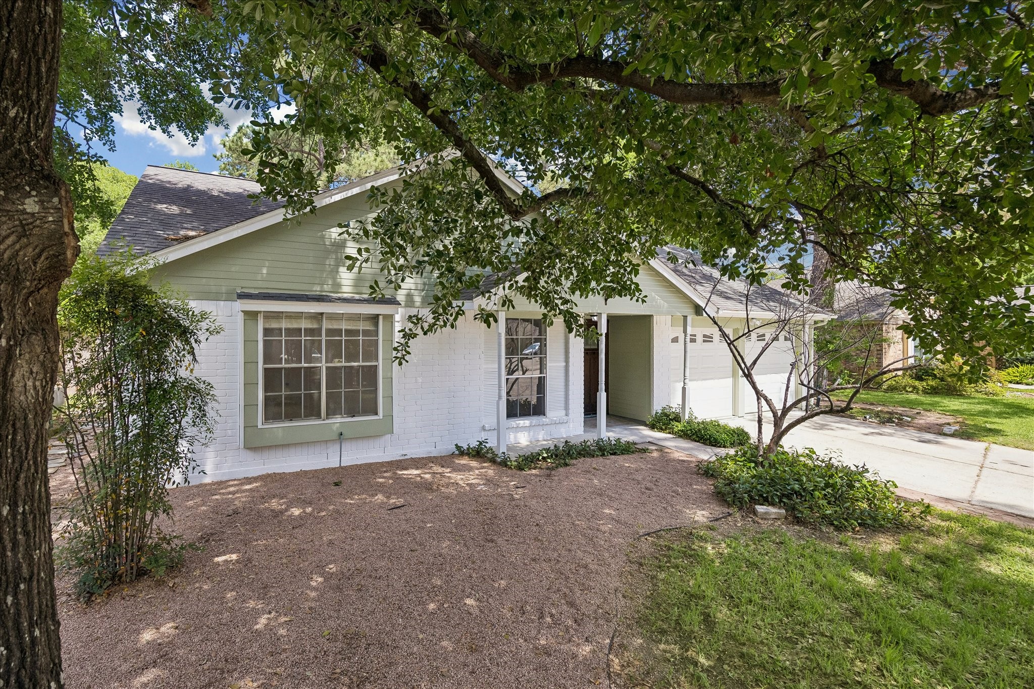 9214 Grandview Park Drive Spring, TX 77379 - Photo 3 of 38