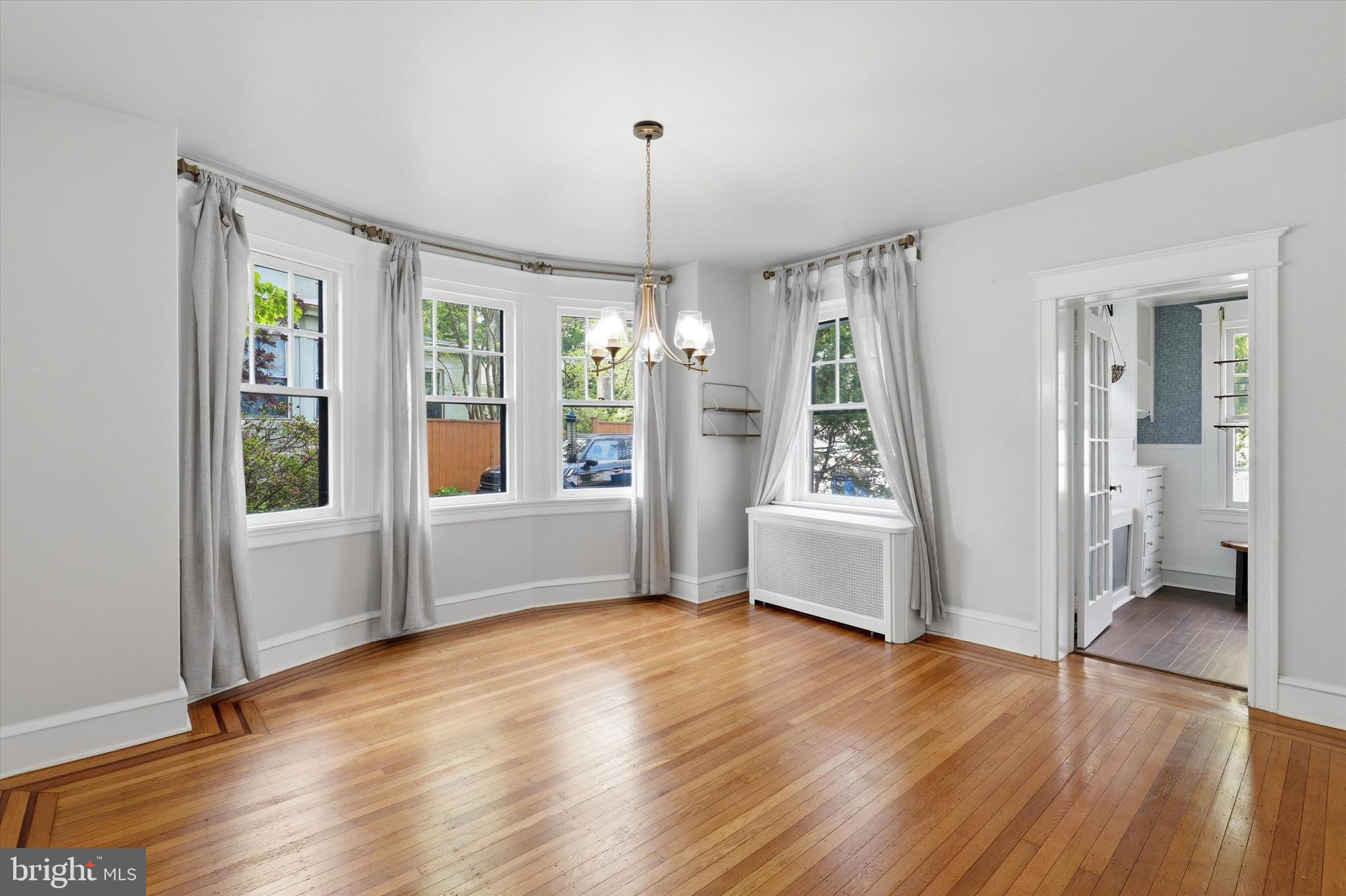 7811 Linden Road Wyndmoor, PA 19038 - Photo 7 of 35