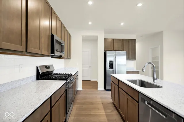 $511,570 | 5768 Greenbrier Court, Brownsburg, IN 46112