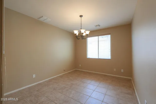 $1,800 | 42360 Abbey Road, Maricopa, AZ 85138
