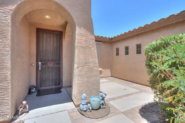 $1,800 | 42360 Abbey Road, Maricopa, AZ 85138