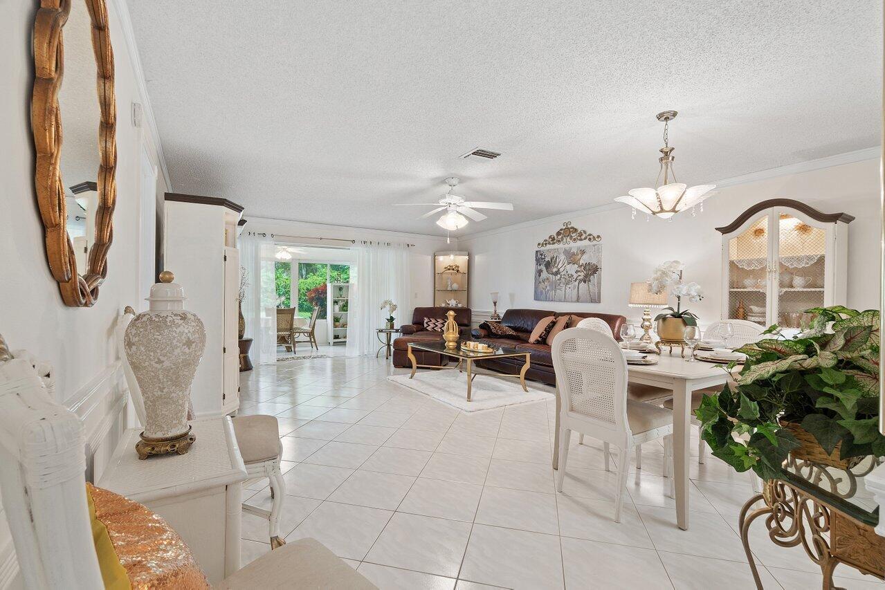 5010 Privet Place, Unit 101 Delray Beach, FL 33484 - Photo 6 of 29 007-5010PrivetPlace-DelrayBeach-FL-33484