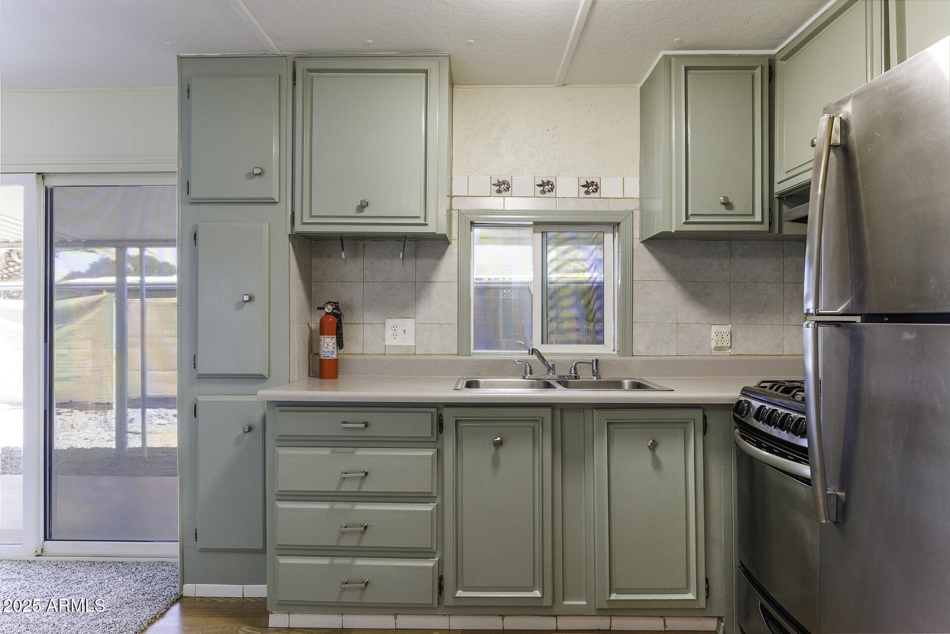 2100 North Trekell Road, Unit 120 Casa Grande, AZ 85122 - Photo 12 of 28 Kitchen 2