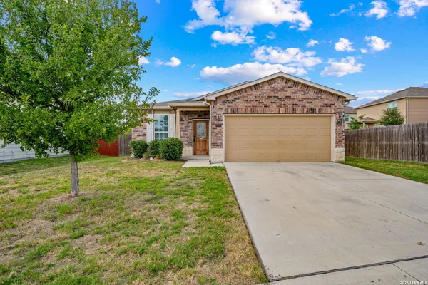 $1,650 | 9523 Bent Tree Hollow, Converse, TX 78109