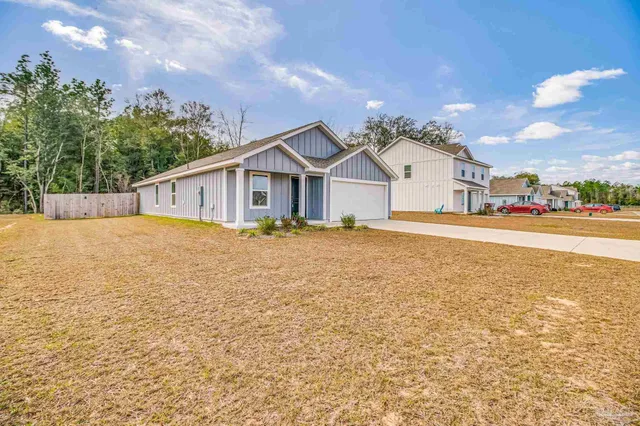 $2,250 | 4719 Pearl Ridge Road, Pace, FL 32571