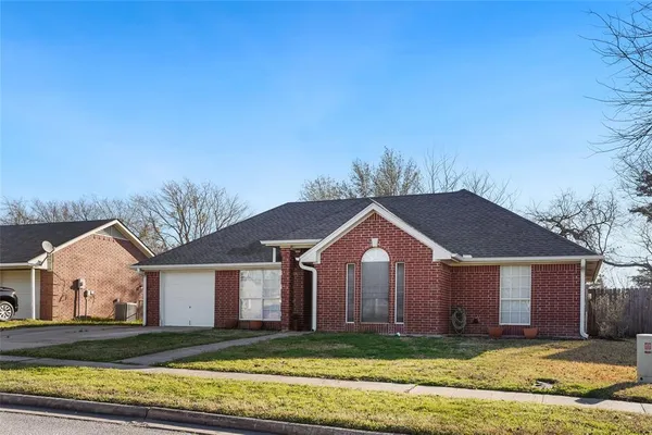 $199,000 | 1013 Solomon Drive, Commerce, TX 75428