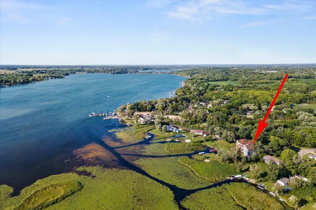 $1,150,000 | 3159 East Lake Shore Drive, Twin Lakes, WI 53181