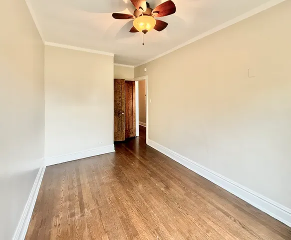 $2,000 | 314 North Maple Avenue, Unit 3S, Oak Park, IL 60302