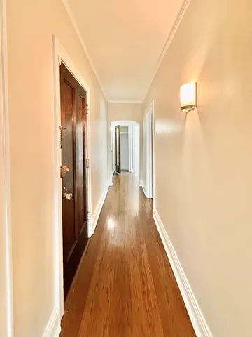 $2,000 | 314 North Maple Avenue, Unit 3S, Oak Park, IL 60302