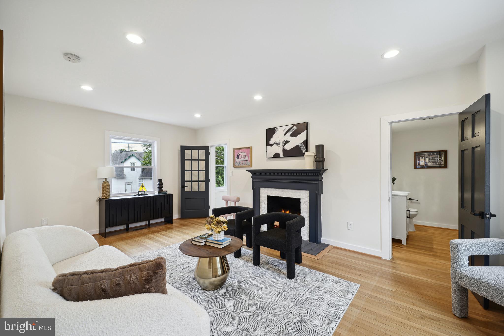 5010 Brooks Street Northeast Washington, DC 20019 - Photo 8 of 50