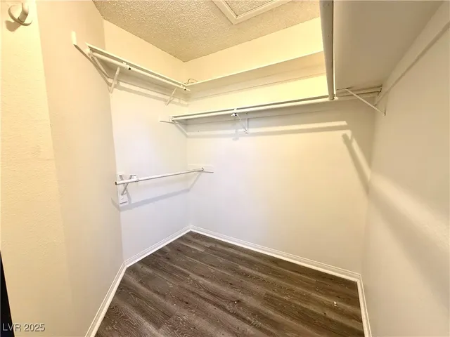 $2,400 | 1663 Duarte Drive, Henderson, NV 89014