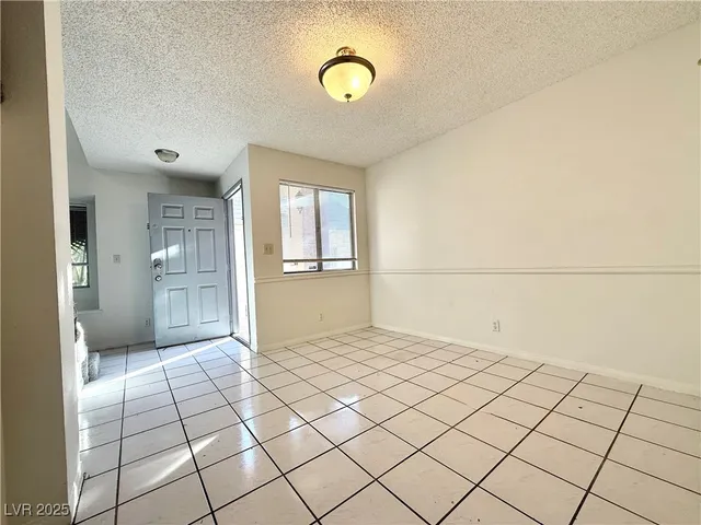 $2,400 | 1663 Duarte Drive, Henderson, NV 89014