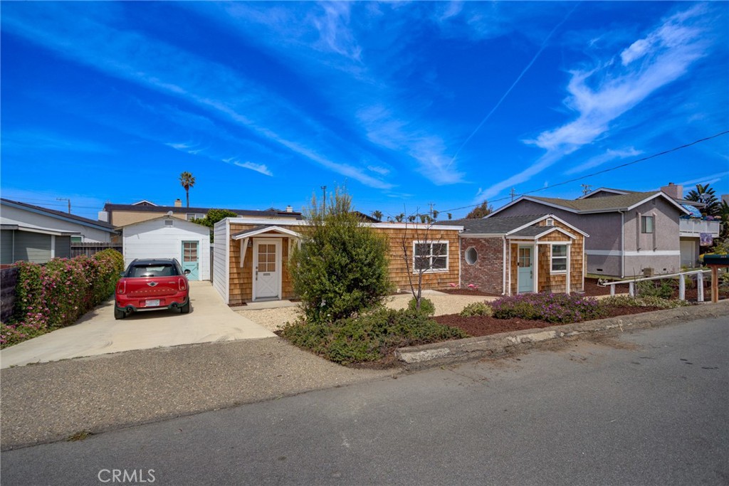 360 South 5th Street Grover Beach, CA 93433 - Photo 5 of 51
