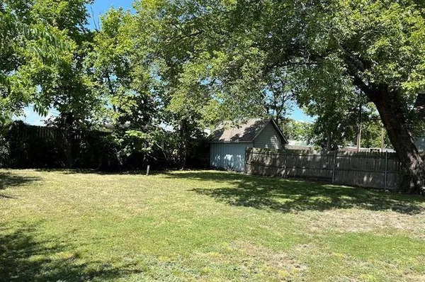 $2,000 | 207 Masters Avenue, Wylie, TX 75098
