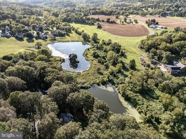 $635,000 | 2 Briarwood Court, Landenberg, PA 19350