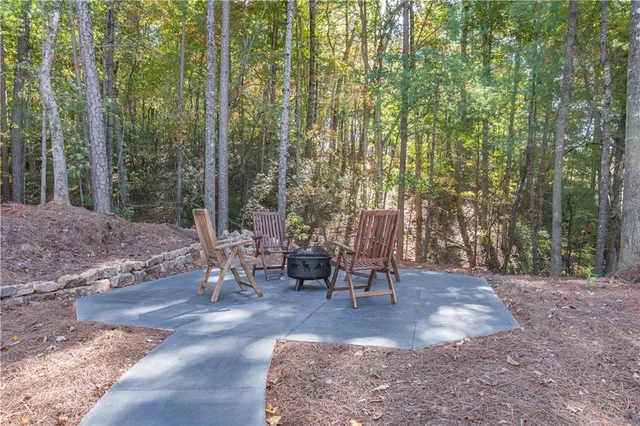 $3,500 | 6 Whisper Place, Marble Hill, GA 30148