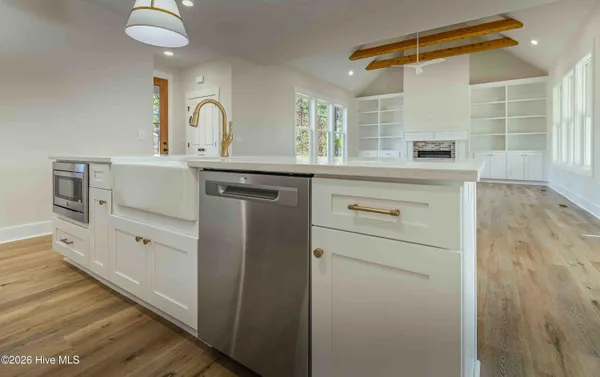 $745,000 | 106 Fox Den Drive, Seven Lakes, NC 27376