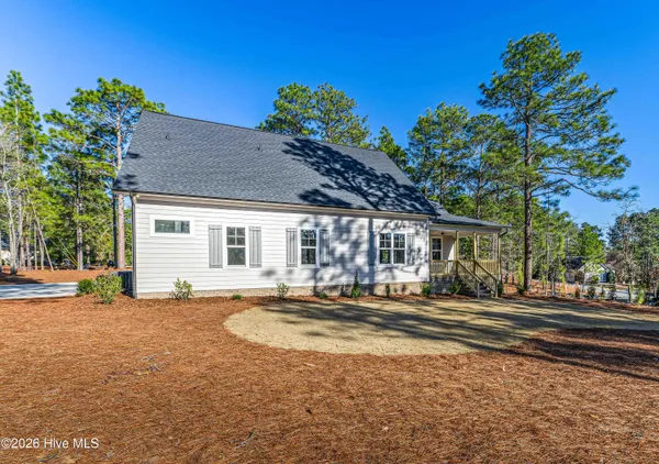 $745,000 | 106 Fox Den Drive, Seven Lakes, NC 27376