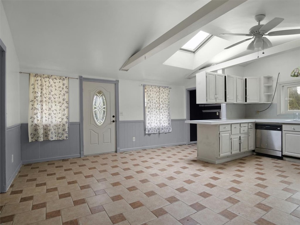 2095 Baird Road Penfield, NY 14526 - Photo 22 of 49