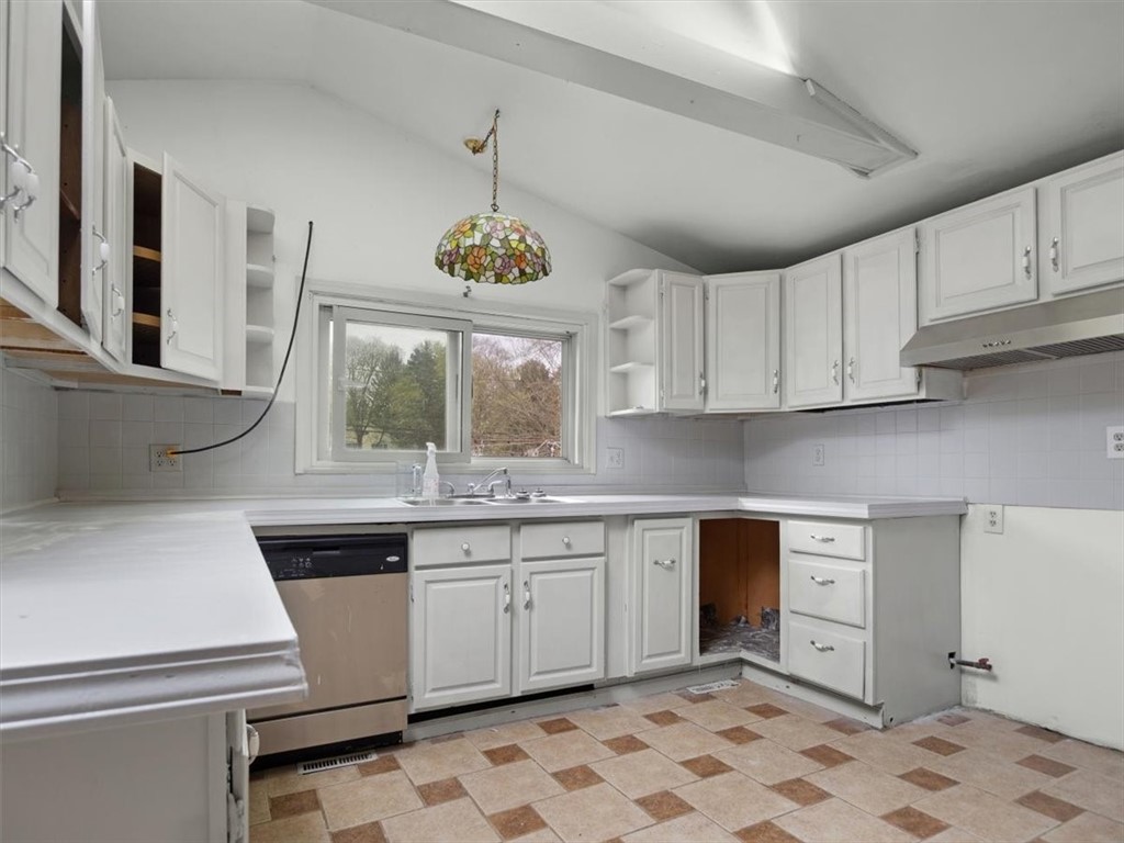 2095 Baird Road Penfield, NY 14526 - Photo 24 of 49