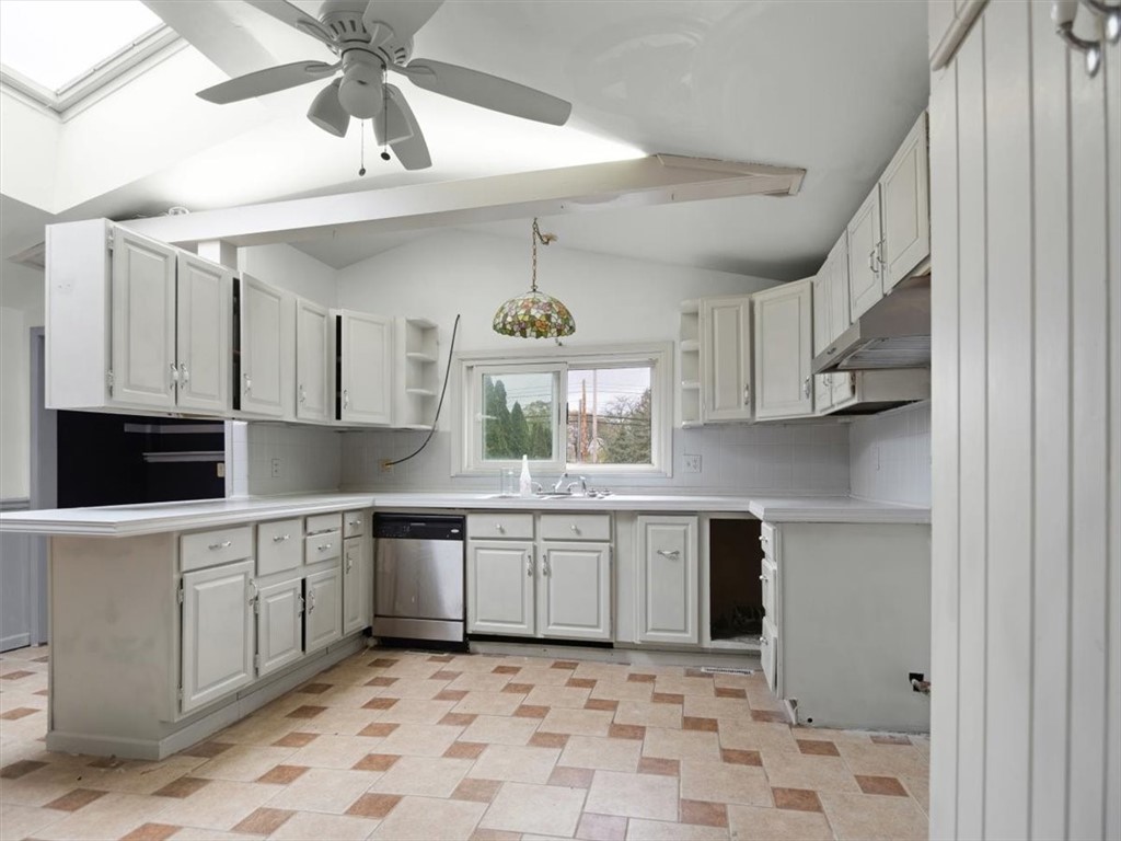 2095 Baird Road Penfield, NY 14526 - Photo 26 of 49
