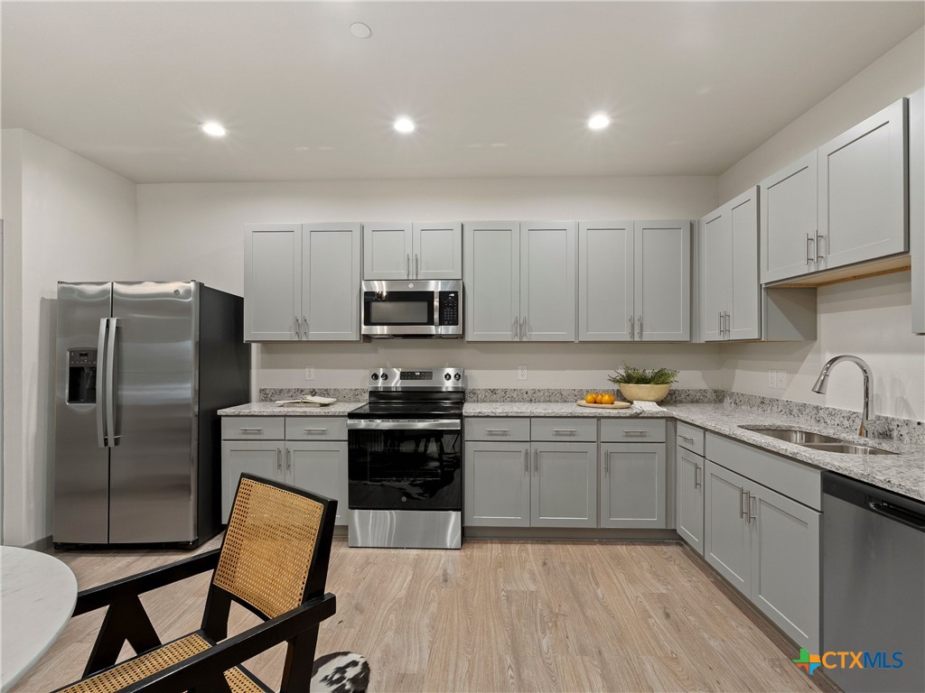 1554 Gruene Road, Unit B3 New Braunfels, TX 78130 - Photo 8 of 27