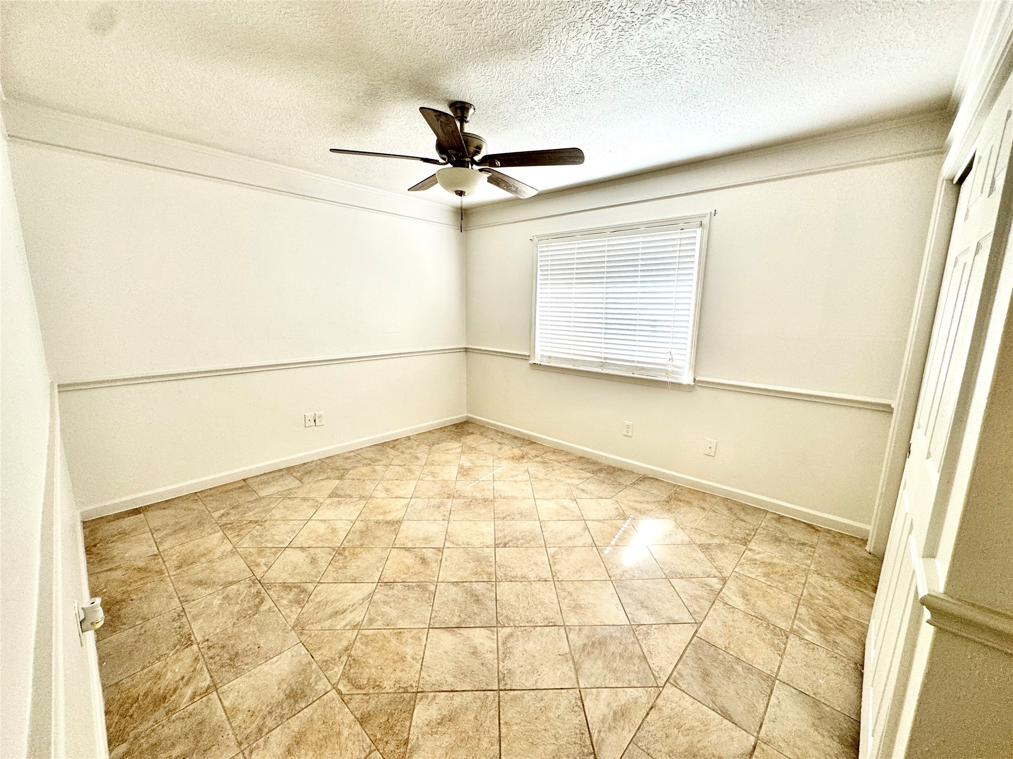 7203 Addicks Clodine Road Houston, TX 77083 - Photo 13 of 21 a view of an empty room